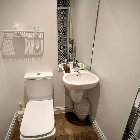 Värdshus At The Wheatsheaf