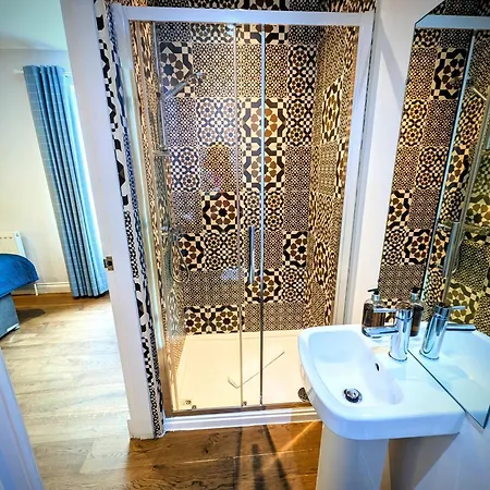 At The Wheatsheaf Värdshus